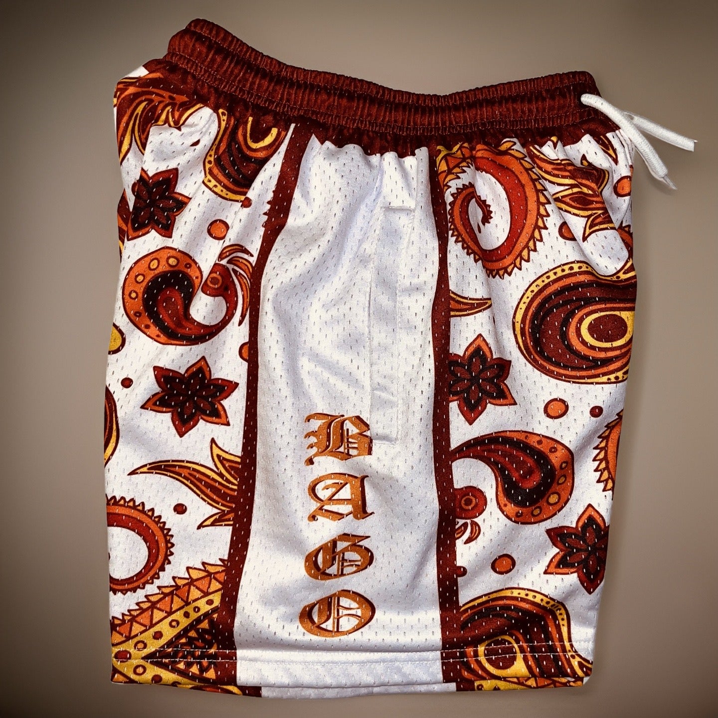 Paisley colored design