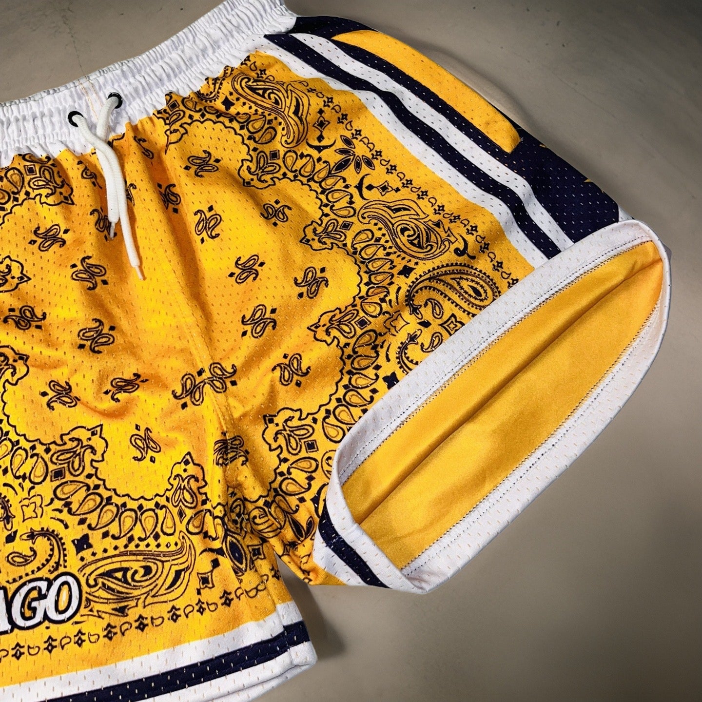 Paisley design - Lakers color way