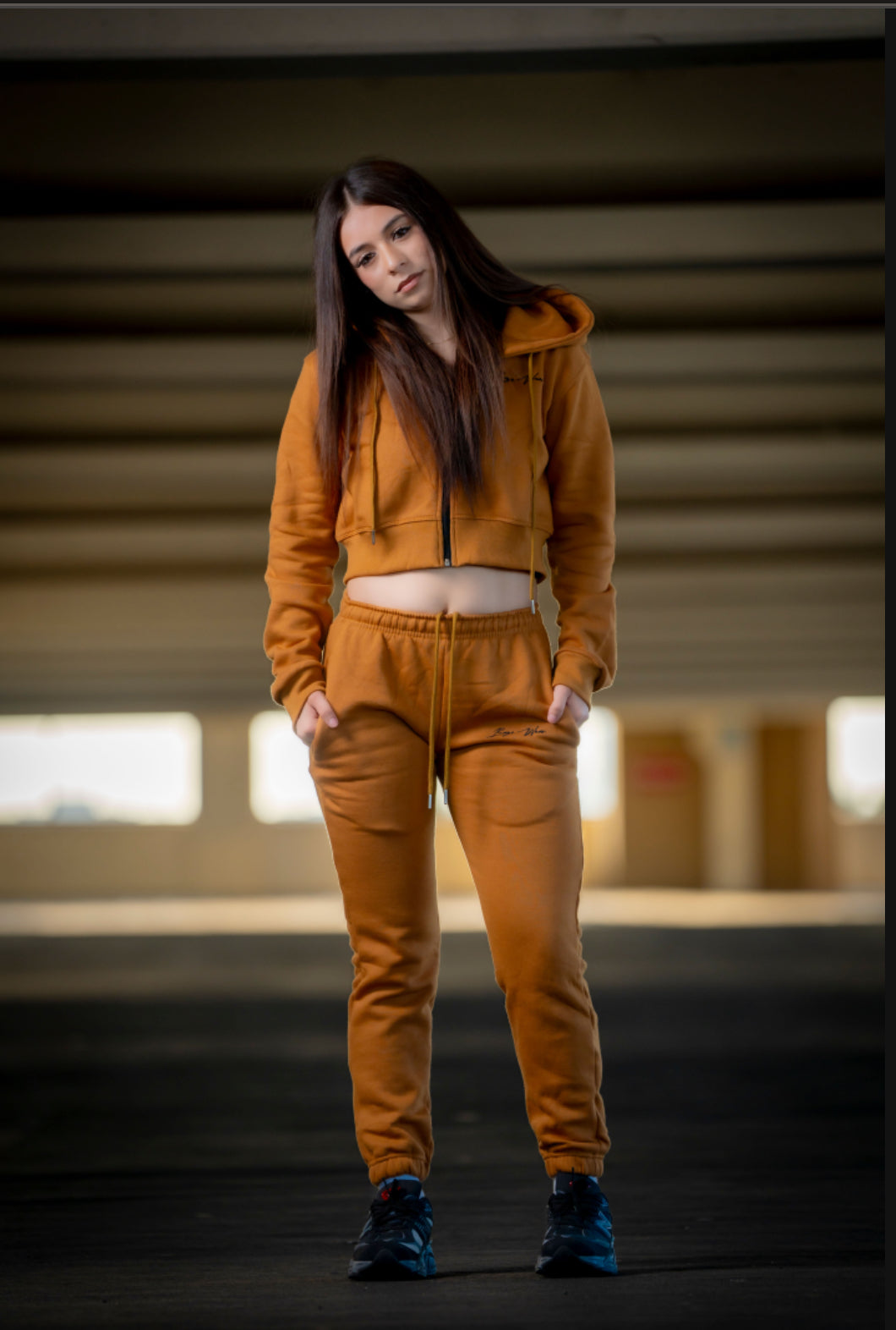 Women’s fleece sweat pants