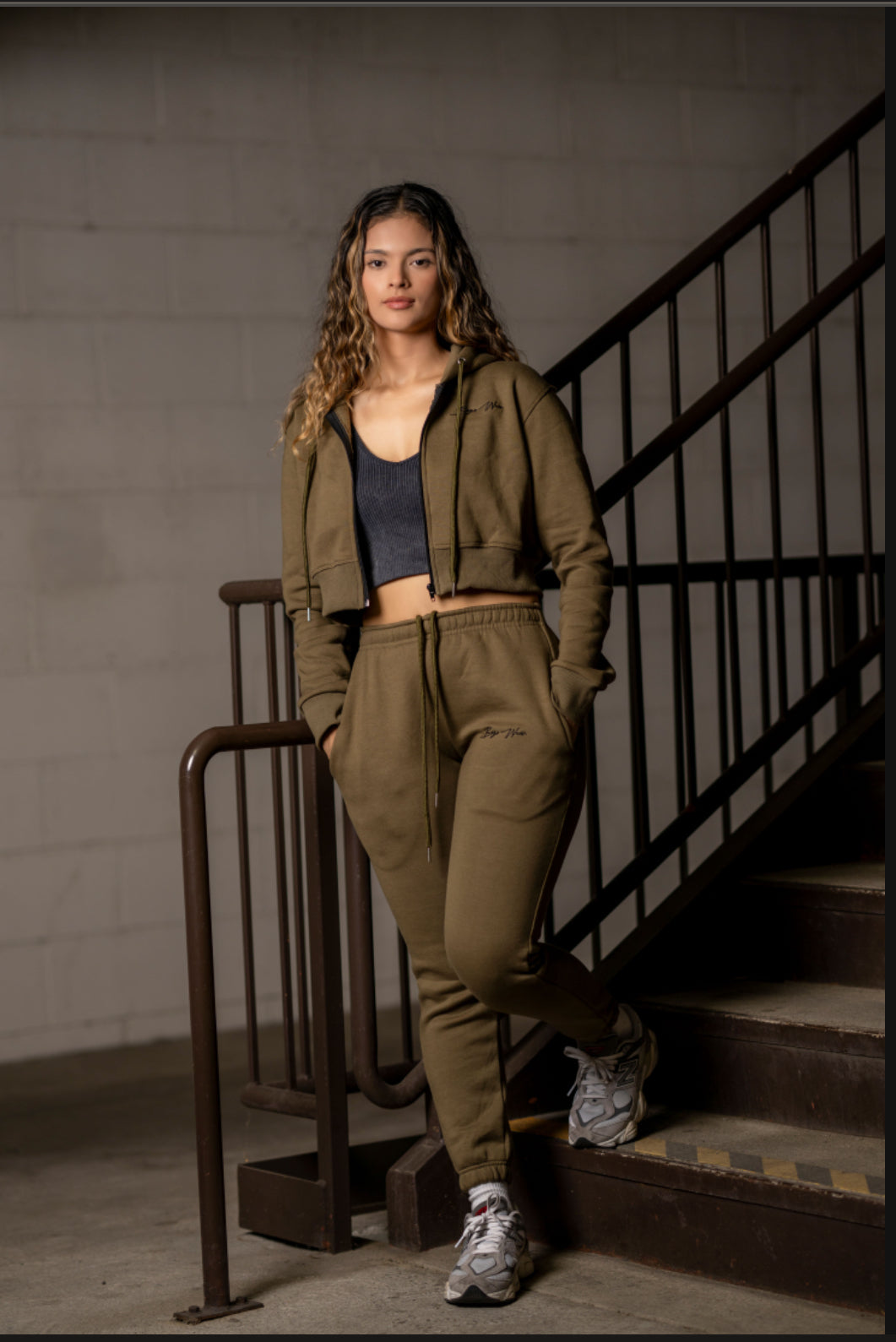 Women’s fleece sweat pants