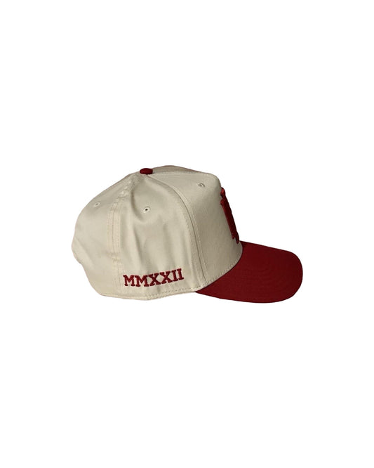 Snap back hat - Cream / Red