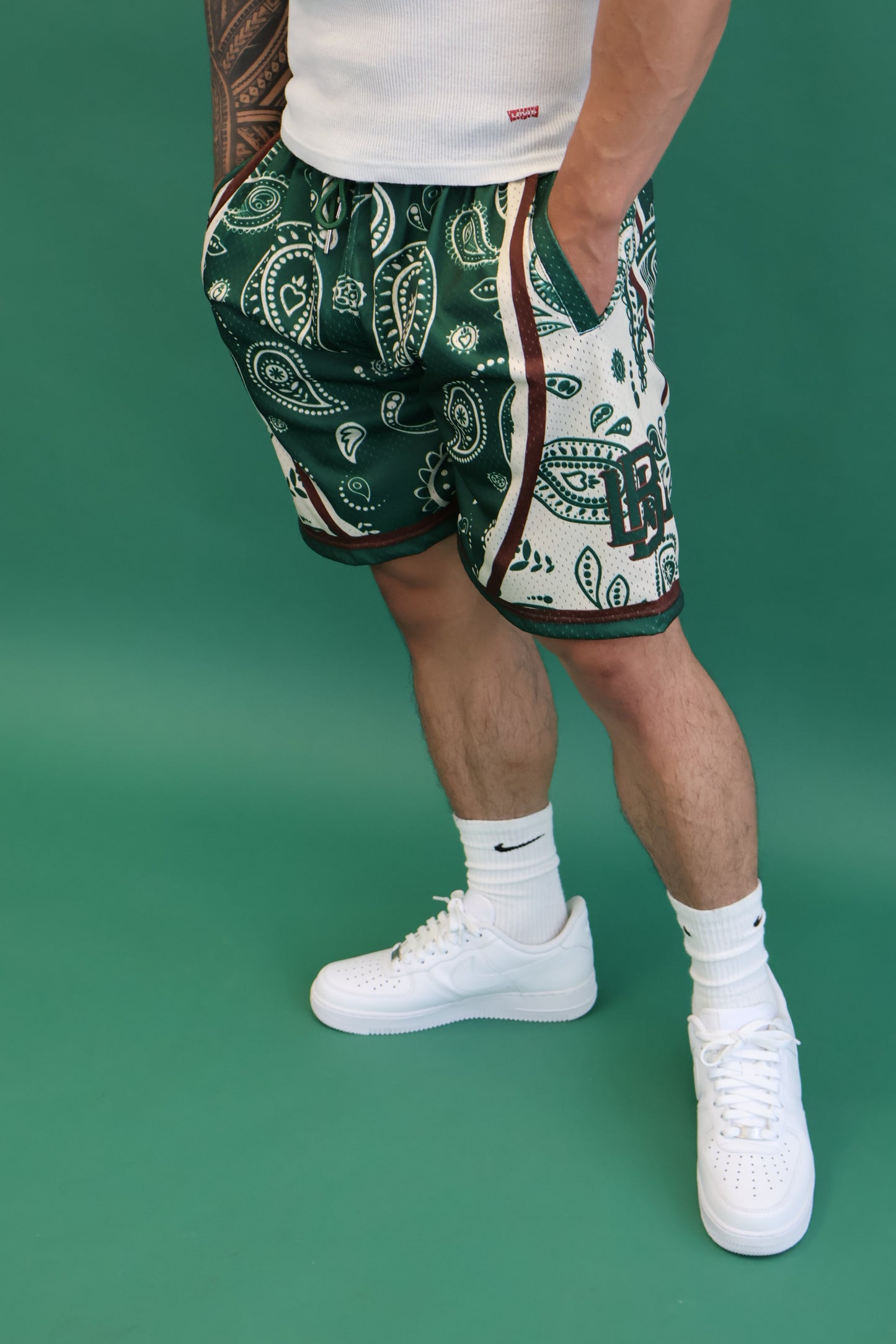 Dark Forest Paisley shorts (Men's)