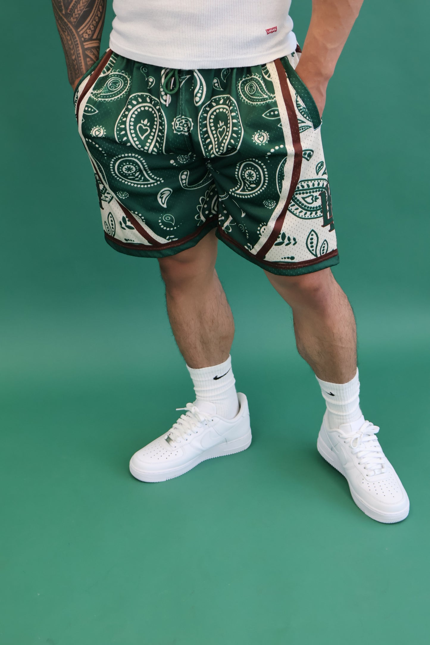 Dark Forest Paisley shorts (Men's)