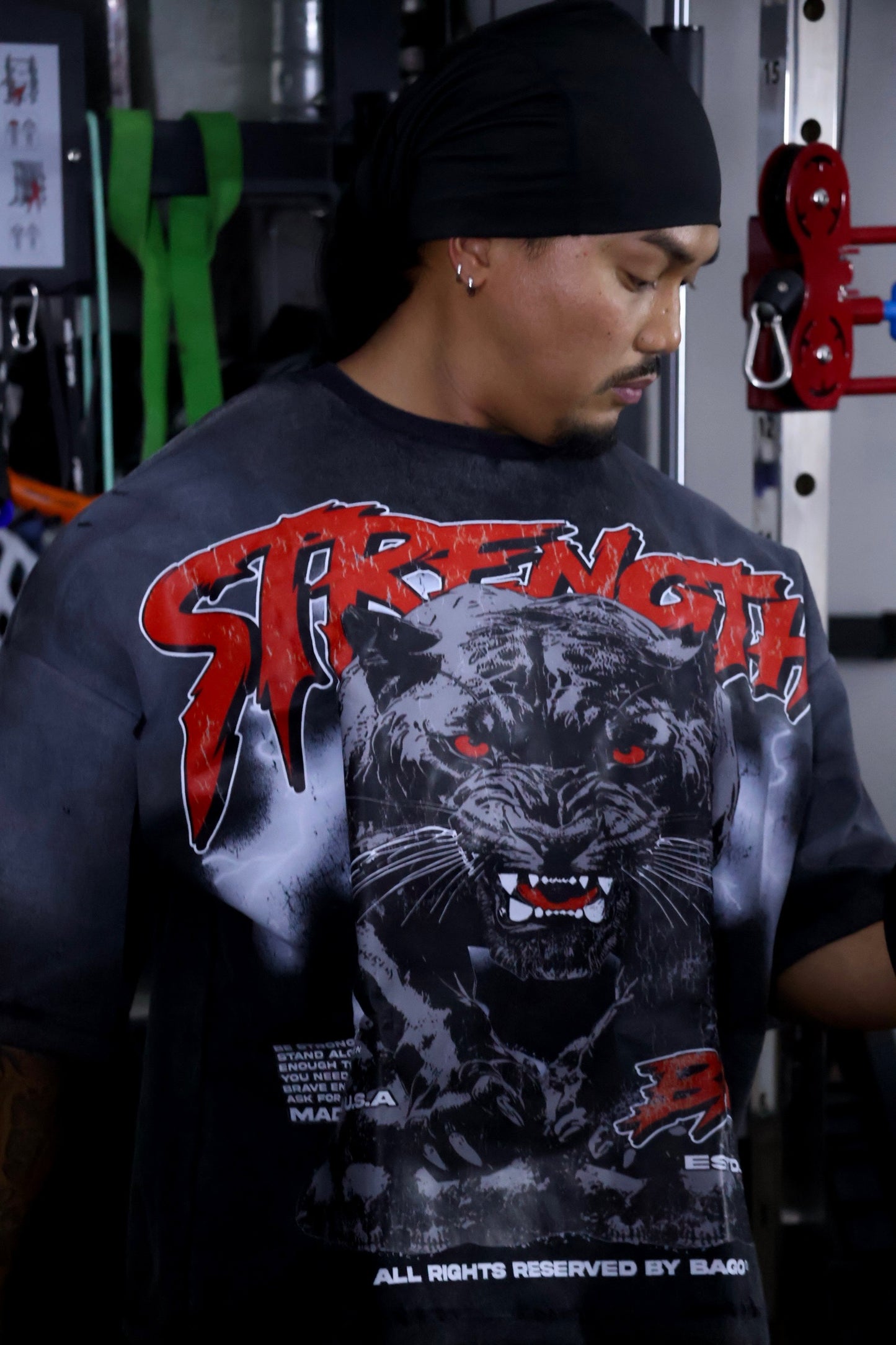Strength Shirt - Box fit