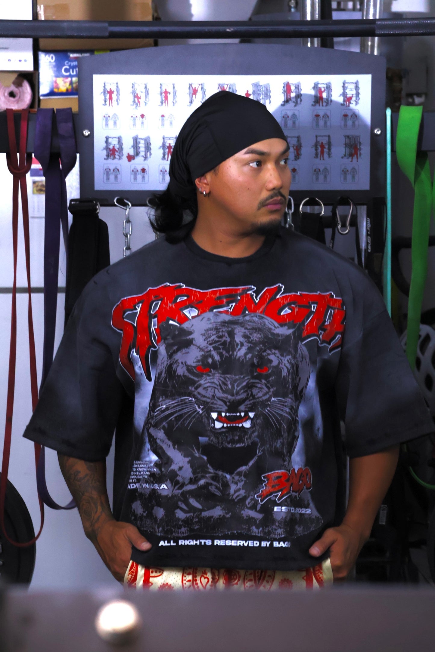 Strength Shirt - Box fit